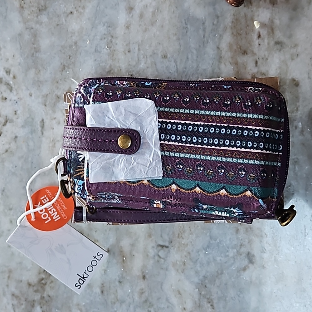 Sakroot wallet